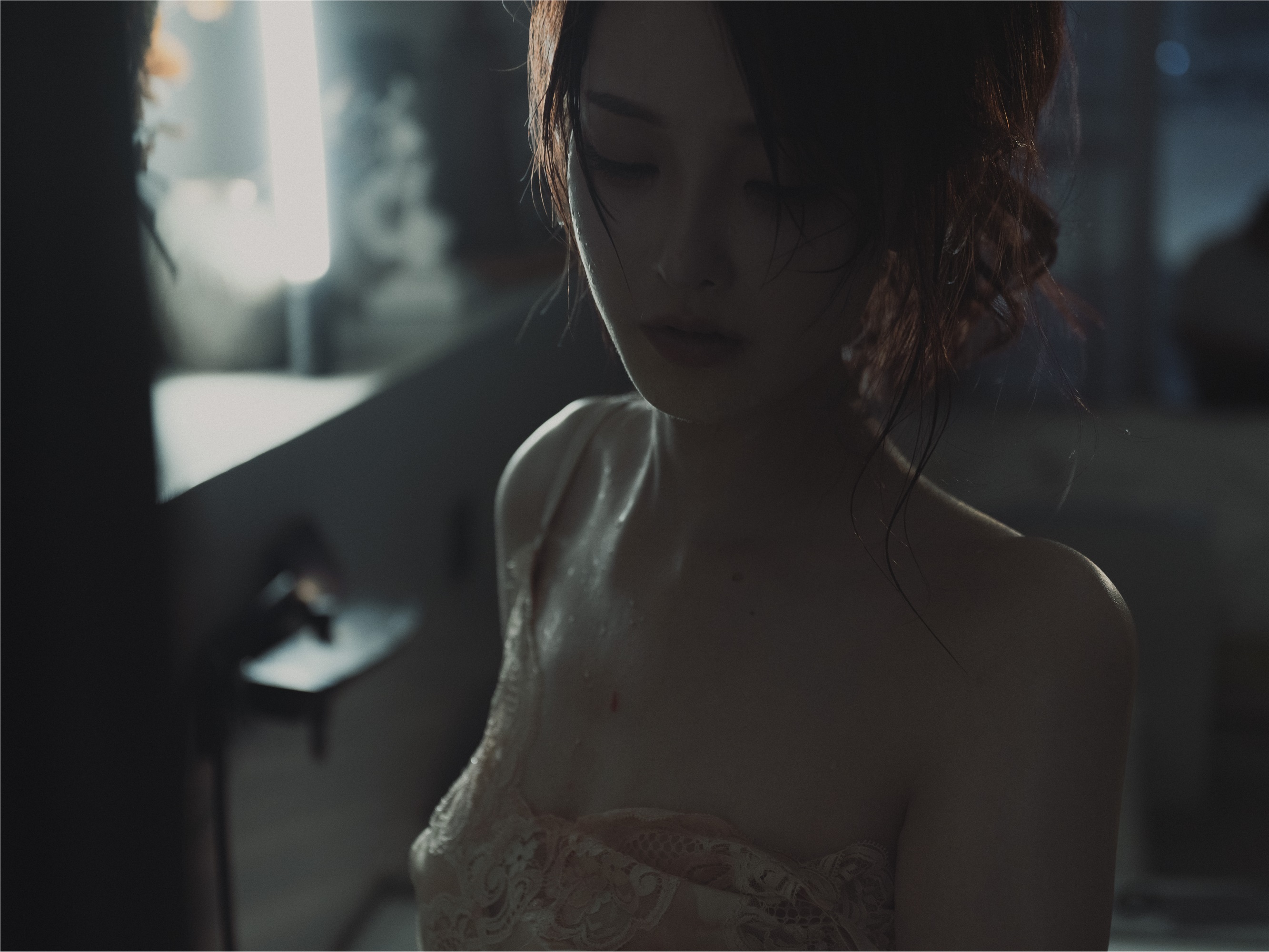 YITUYU艺图语 2025.01.15 转身离别 文文子